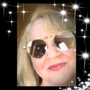 Meet your Posher, Sandra